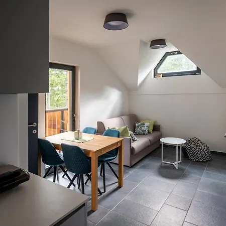 Apartment Mountain Paradise Golte