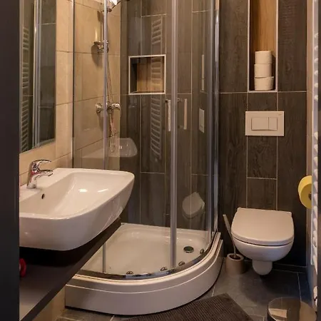 Mountain Paradise Golte *